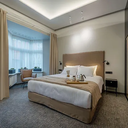 Artagonist Art Hotell 4*