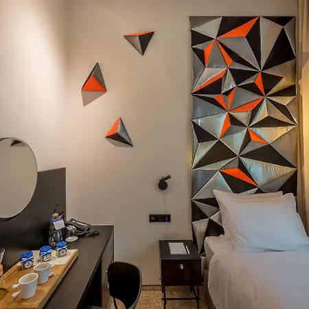 Artagonist Art Hotel
