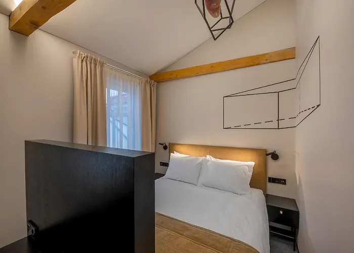 Szálloda Artagonist Art 4*