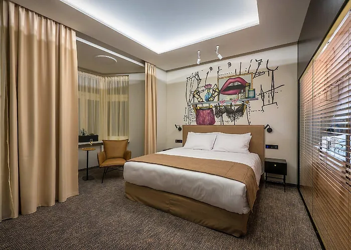 アータゴニスト アート