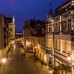 Artagonist Art Hotel