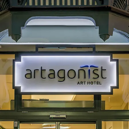 Artagonist Art Hotel