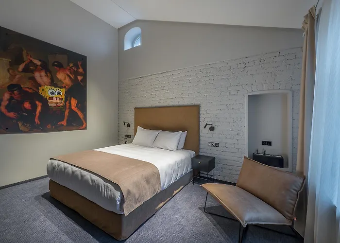 Hotel Artagonist Art 4*