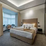 Artagonist Art Hotell 4*